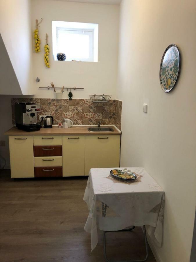 타오르미나 La Guardiola Di Angela E Nino B&B 외부 사진