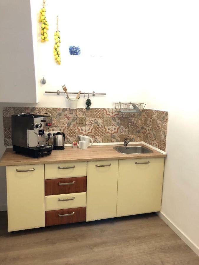 타오르미나 La Guardiola Di Angela E Nino B&B 외부 사진